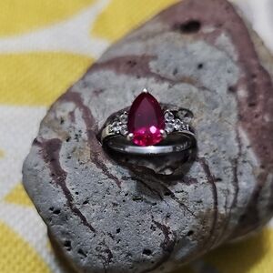 Vintage S925 Teardrop Ring Size 7